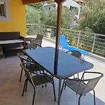 Matina Apartman Szambatikí